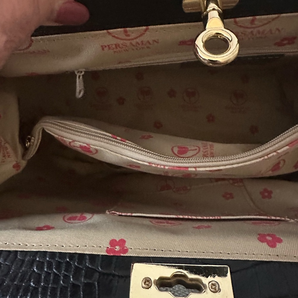 NOT FOR SALE. POSHMARK IS BRINGING BACK LISTING THAT I HAVE SOLD. - Picture 6 of 13